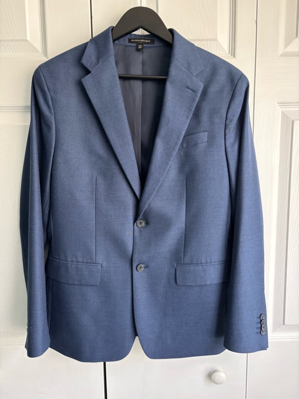 Banana Republic Men's Blue Two-Button Sport Coat